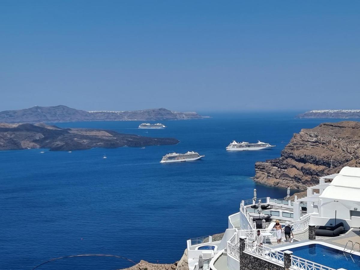 Santorini Pleasure Studios Fira (Santorini) Exterior photo